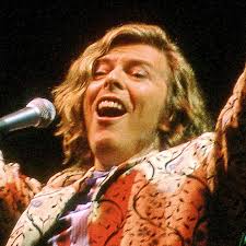Just Stop Your Crying It S A Sign Of The Times David Bowie David Bowie S Classic Glastonbury 2000 Set As It Happened 20 Years Ago Music The Guardian