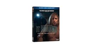 Amazon.com: It Follows (Blu-ray + DVD + Digital Copy) (Blu-ray) : Movies &  TV