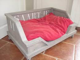 By tracy anderson is there a rufus or rover in your clan? 11 Diy Pallet Dog Bed Ideas