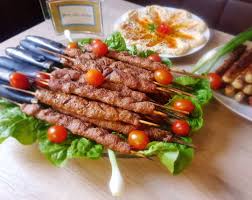 Fur Mehr Fotos Wischen Adana Kebap Em 3alis Kitchenhauptspeise Em 3alis Kitchenfastfood Adanakebap Kebap Adana Turkishfood Food Fast Food Vegetables