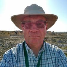 Dennis Caldwell (@bipedalprog@mastodon.social)