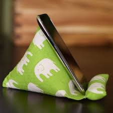 Ipod Stand Projets De Couture Bricolage Et Loisirs Creatifs Artisanat Autour Du Tissu