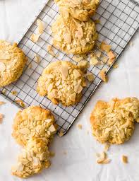 A cookie you can have for breakfast! Keto Sugar Free Oatmeal Cookies Sugar Free Londoner