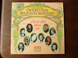 She says she decided to become an opera singer when she was twelve after being inspired by a film version of madama butterfly with maria cebotari in the lead role. Das Grosse Operetten Wunsch Konzert Peter Alexander Hei Flickr