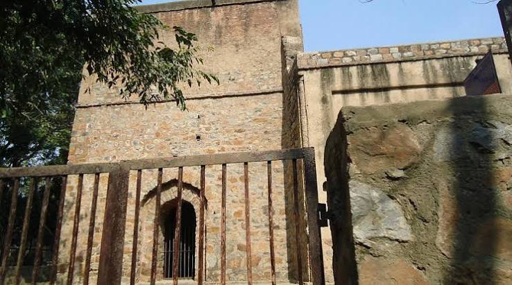 Chauburji-Masjid, New Delhi - Tripadvisor