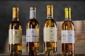 The brand behind this gorge sparkling rosé is completely organic, transparently produced, and was founded by cameron diaz and her bestie katherine power. The Ultimate Guide To Top Rated Sweet White Wines Vinfolio Blog