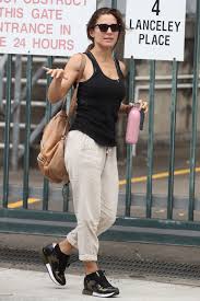 Elsa lafuente medianu, known professionally as elsa pataky, is a spanish model, actress, and film … Elsa Pataky At The Abc Quarters In Sydney 03 02 2021 Celebmafia