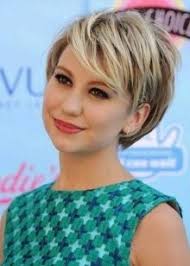 Style rambut pendek perempuan muka petak. Potongan Rambut Pendek Untuk Wajah Bulat 86 Gambar Gaya Rambut Wanita 2019 Yang Akan Sesuai Dengan Wanita Berusia Lebih 50 Tahun Dan Pilihan Untuk Rambut Halus Pilihan Bangs Dan Nuansa Prestasi Untuk Wanita Gemuk