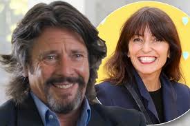 Inappropriate posts or posts containing offsite links, images, gifs, inappropriate language. Laurence Llewelyn Bowen Claims Changing Rooms Reboot Will Boost Uk Economy Mirror Online