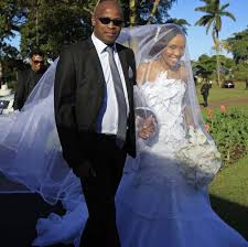 Minister Malusi Gigaba S Wedding Photos Brides Magazine Wedding Photos Wedding