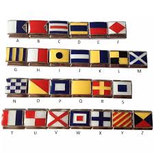 Le code international des signaux flottants maritimes est un système mis en place dans toutes les marines du monde permettant de converser quelle que soit la langue parlée par le bâtiment origine du message et son (ou ses) destinataire (s). 9mm Classic Links International Maritime Signal Code Flags Nautical Flags Alphabet Letter A Italian Charm Bracelet Buy Nautical Flags International Code Signal Flags Nautical Letter A Flag Product On Alibaba Com