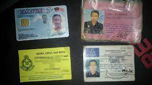This page is about kad pengenalan tentera malaysia dan polis,contains moshims: Dipukul Dan Diterlanjang Adalah Bekas Polis Salute Sang Saka Biru