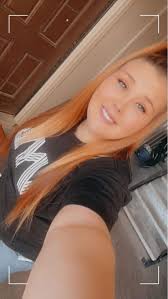 Who does bald fades and beard line ups in Brunswick?