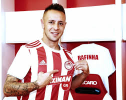 View the player profile of rafinha (rafinha) on flashscore.com. Rafinha Esta Perto De Rescindir Com O Olympiacos Para Voltar Ao Brasil Marcos Braz Despista Temos Lateral Lance