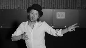 Radiohead S Lotus Flower Choreographer Thom Yorke Is An Incredible Dancer Nme
