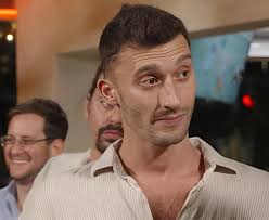 Andrei and Elizabeth are back!