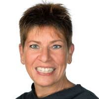 Ellen Wynne Michel✓