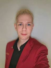 Jason Edge's Instagram, Twitter & Facebook