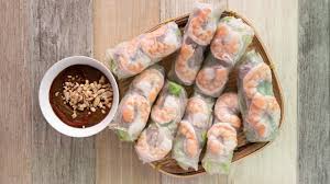 About halfway through the roll, stop and fold in the sides. Vietnamese Spring Rolls With Pork Shrimp Gá»i Cuá»'n Tom Thá»‹t Vietnamese Home Cooking Recipes