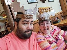 Holly Dow's Instagram, Twitter & Facebook