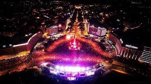 Uma Das Tradicionais Festividades De Lisboa De Portugal Da Diaspora Portuguesa Das Ex Colonias Portuguesas Com Imagens Sport Lisboa E Benfica Marques De Pombal Andebol