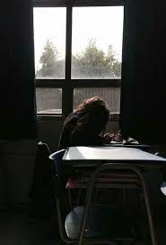 انا فتاة مبتسمة ولاابالي لشيء اسامح كثيرا هادئه بعض الاحيان اتظاهر بعدم الانتباهه واتجاهل كل شيء نيكتوفيليا we heart it it hurts find image