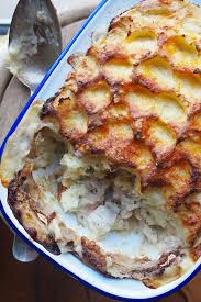 Old Fashioned Fish Pie With Cheesy Mash Fish Recipes Fish Pie British Food