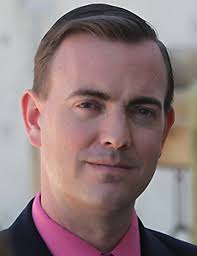 Double identity: Mayor used fake name to write articles