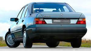 1985 Mercedes Benz 230e W124 One From First Mercedes W124 Mercedes Benz Old Mercedes