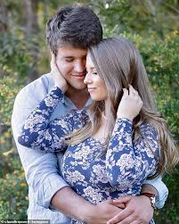 Bindi irwin is a wildlife conservationist, who inherited her parents' love for wildlife and her determination to make a positive difference on the planet. Bindi Irwin Has Revealed She Is Expecting Her First Child With New Husband Chandler Powell Internewscast