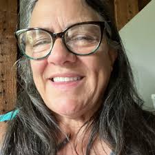 At 3 weeks out and following all the rules , PT, ice, elevation, when I  bend my knee