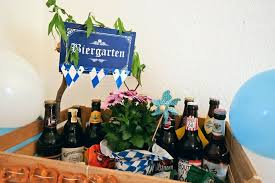 Diy Biergarten Geschenkidee Fur Bierliebhaber Biergarten Geschenke Vatertag Selber Machen