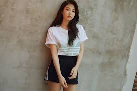 Penyanyi dan rapper jennie blackpink, 24, atau dikenal juga dengan nama kim jennie lahir pada 16 januari 1996 di korea selatan. Ini 5 Alasan Sederhana Untuk Menyukai Jennie Blackpink