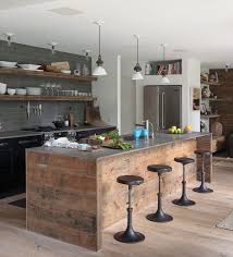 Tabouret de bar tissu ecru et bois clair lara kare design tabouret composé d'une assise et d'un dossier au tissu de couleur écru. Tabouret De Bar Industriel La Vedette Indiscutable Dans La Cuisine Esprit Loft