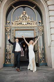San Francisco City Hall Golden Gate Elopement Kelsey Pasma Photo City Hall Wedding Photos Courthouse Wedding Photos Sf City Hall Wedding