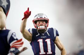 Julian francis edelman (born may 22, 1986) is an american football wide receiver for the new england patriots of the national football league (nfl). Qw3bhgjm Sv3ym