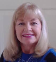 Lori Oldham's Instagram, Twitter & Facebook