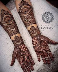 8 Indian Mehndi Designs For Hands That Will Make You Look Your Bridal Best When You Re Getti Full Hand Mehndi Designs Engagement Mehndi Designs Mehndi Designs