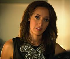 S6.E1 ∙ Long Night's Journey Into Day Sun, Jan 18, 2009 Jennifer Beals as Bette  Porter #JenniferBeals #TheLWord