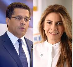 David Collado le recuerda a Carolina que él tiene el récord de ser el  candidato más votado de la capital