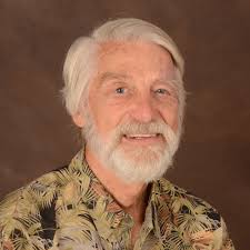 Tom Chilton and his wife Christie moved to the Cape five years ago from the  mountains of northern New Mexico. For the previous 20 years they designed  and installed natural history and