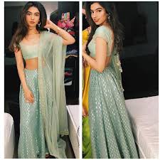 Jhanvi kapoor is an indian actress and model. You Can Celebrate Diwali For Next 5 Years For The Cost Of Khushi Kapoor S Lehenga