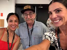 I was honored to be part of the YouTube Creator Collective Event in  Hawaii—invitation-only! There was an open bar, a Ramen Bar, lots of  networking, and fun conversation! These were the Best