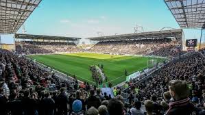 Was wäre, wenn am millerntor nicht mehr gekickt würde? St Pauli Bis 2110 Am Millerntor Hochste Stadionauslastung In 2 Liga Transfermarkt