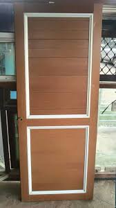 Pintu ini sudah terpasang pada kusen dan hanya bisa dibuka satu arah saja. Pin Di Kusen Aluminium Murah Jakarta