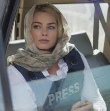 She moved to california to begin auditioning for film roles, five days after her neighbours (1985) contract ended. No More Neighbours Five Reasons Why 2016 Is Margot Robbie S Year Shemazing