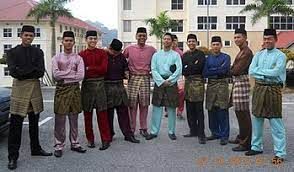Walau bagaimanapun istilah ini akhirnya disebut selengkapnya 'baju melayu' dan telah menjadi ciri. Baju Tradisional Melayu Wikipedia Bahasa Melayu Ensiklopedia Bebas