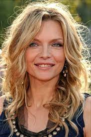 If you have thin hair, consider this hairstyle with razor cut ends. Medium Hairstyles For Women In Their 40 S Bing Images Womens Hairstyles Long Hair Women Medium Length Hair Styles