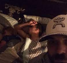 D he saw a light at the end of a tunnel. Guy Catches His Gf Cheating In Bed With Another Man Becomes A Hero For His Unexpected Reaction Bored Panda