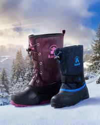 Les bottes @kamikofficial n'ont plus besoin de présentation ❄️! Solides,  imperméables et ultra chaudes, elles gardent les petits pieds prêts pour  toutes les aventures d'hiver. • The @kamikofficial Snowmate boots need no